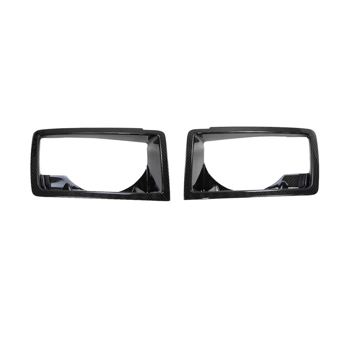 TITANSCHILD – Frontscheinwerfer-Abdeckungen Carbon für Land Rover Defender L663 - Montageansicht