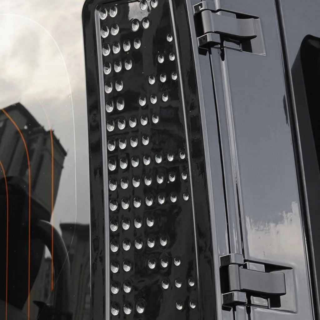 TITANSCHILD – ABS D-Säulen Aufbewahrungsbox für Defender - Detailansicht