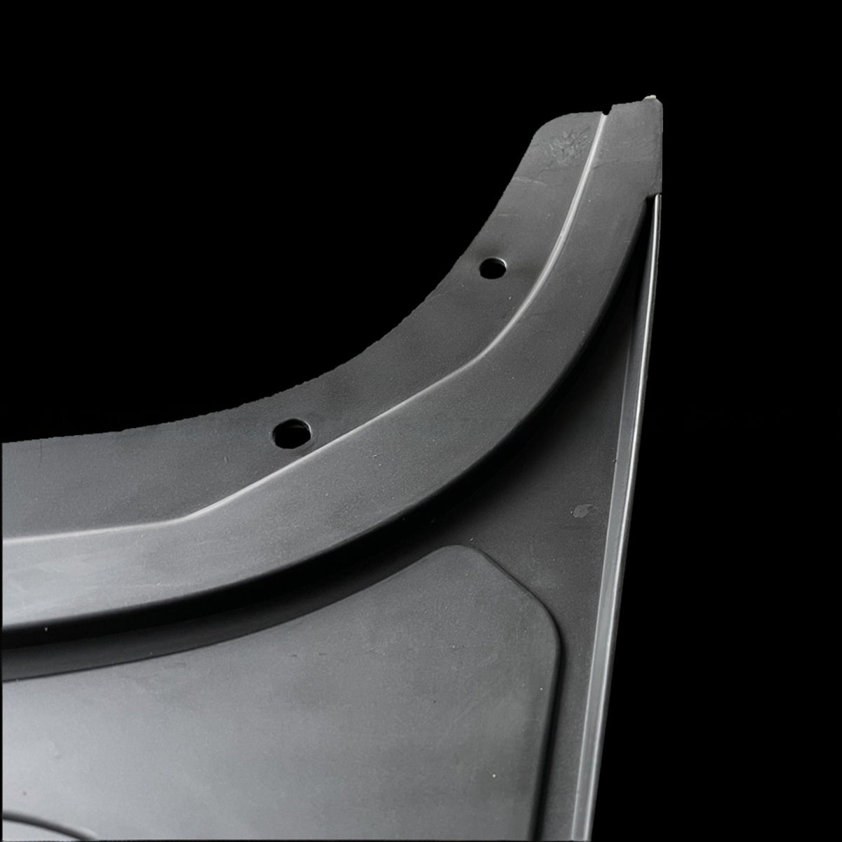 TITANSCHILD – Mudflaps Set (Small) für Defender - Seitenansicht