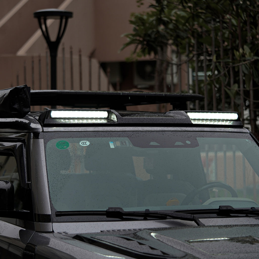 TITANSCHILD – Dachlampe LED Spoiler Light für Defender - Detailansicht