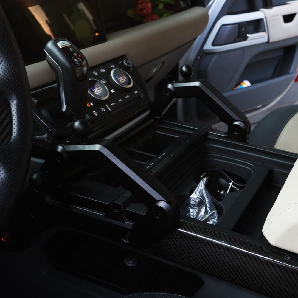 TITANSCHILD – Mittelkonsole Aluminium Griff für Land Rover Defender 110 - Seitenansicht