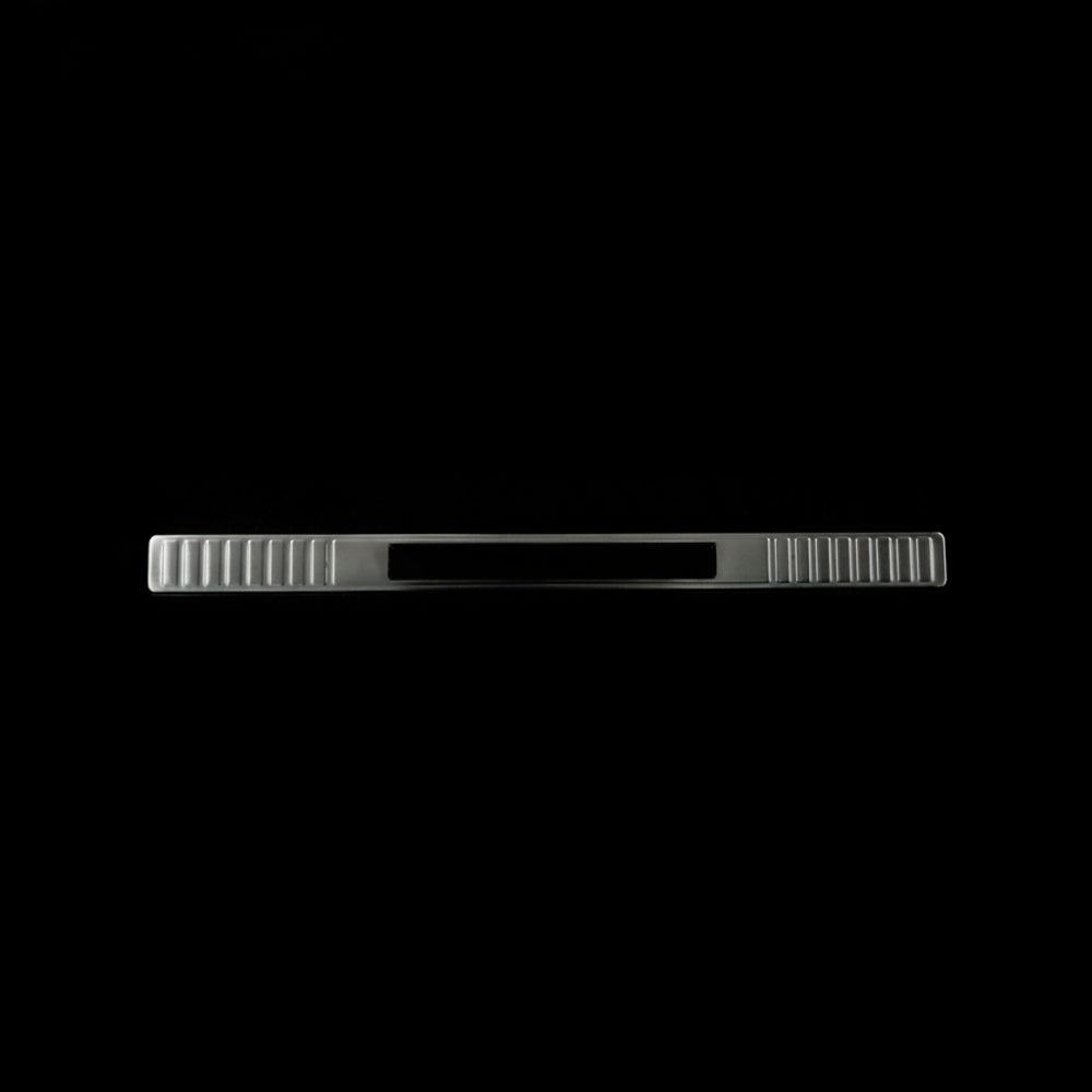 TITANSCHILD – Heckschutzplatte für Defender 90/110 - Weitere Ansicht