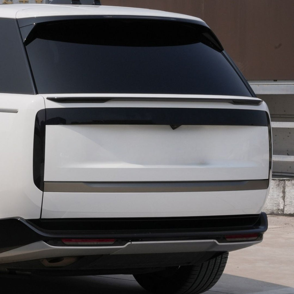 TITANSCHILD – Carbon-Mittelspoiler für Range Rover - Seitenansicht