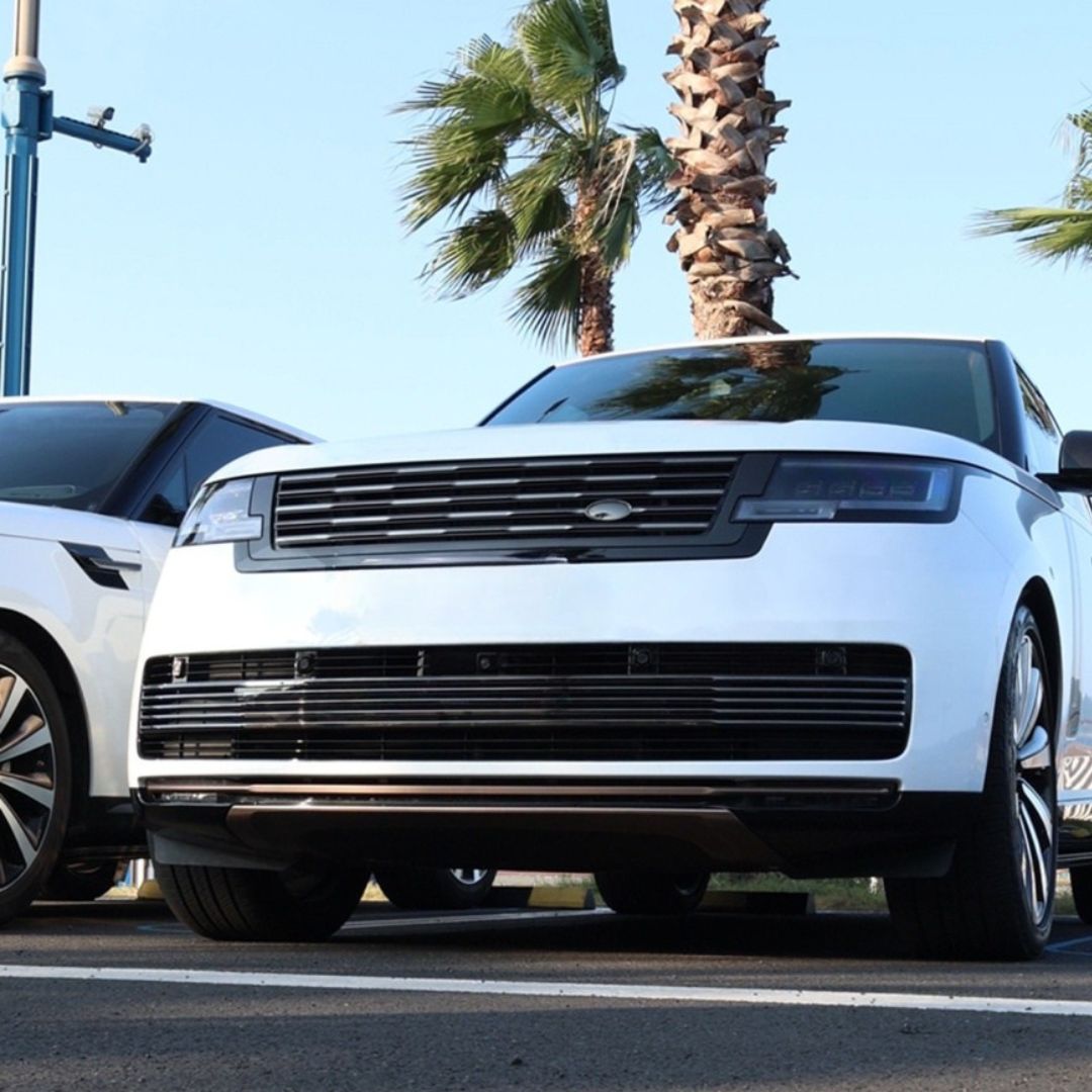 TITANSCHILD – Carbon-Frontgrill für Range Rover (ab 2022) - Seitenansicht