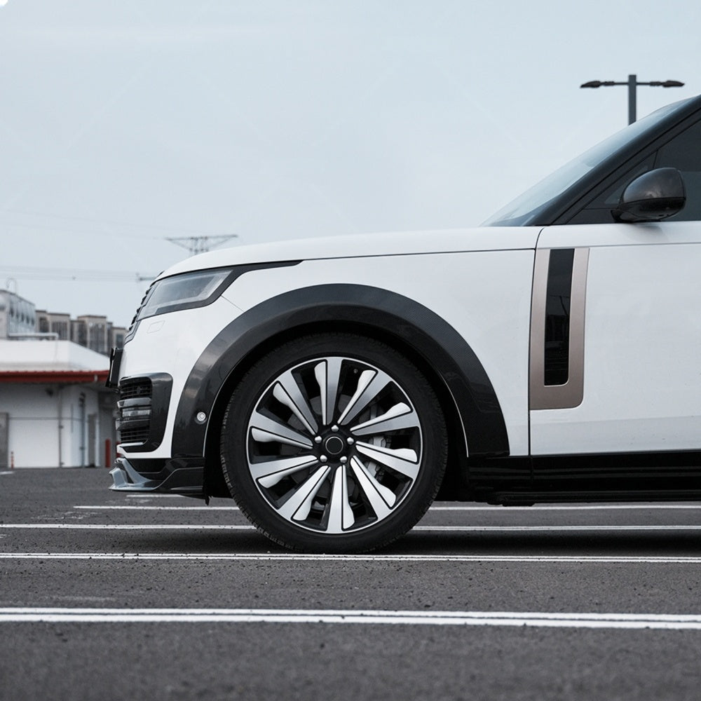 TITANSCHILD – Carbon-Radlaufverbreiterungen für Range Rover - Seitenansicht