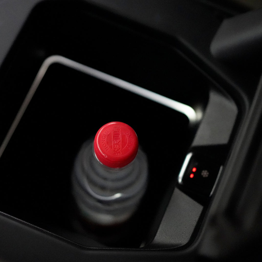 TITANSCHILD – Armlehnen-Kühlschrank Mini Freezer für Range Rover Vogue (ab 2022) - Detailansicht