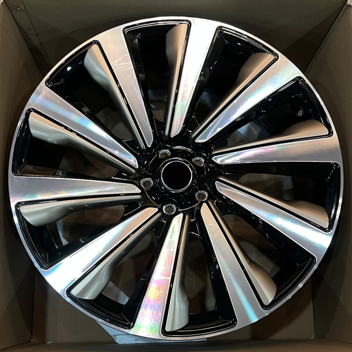 TITANSCHILD – Felgen Cancun ab 20 Zoll für Range Rover - Detailansicht