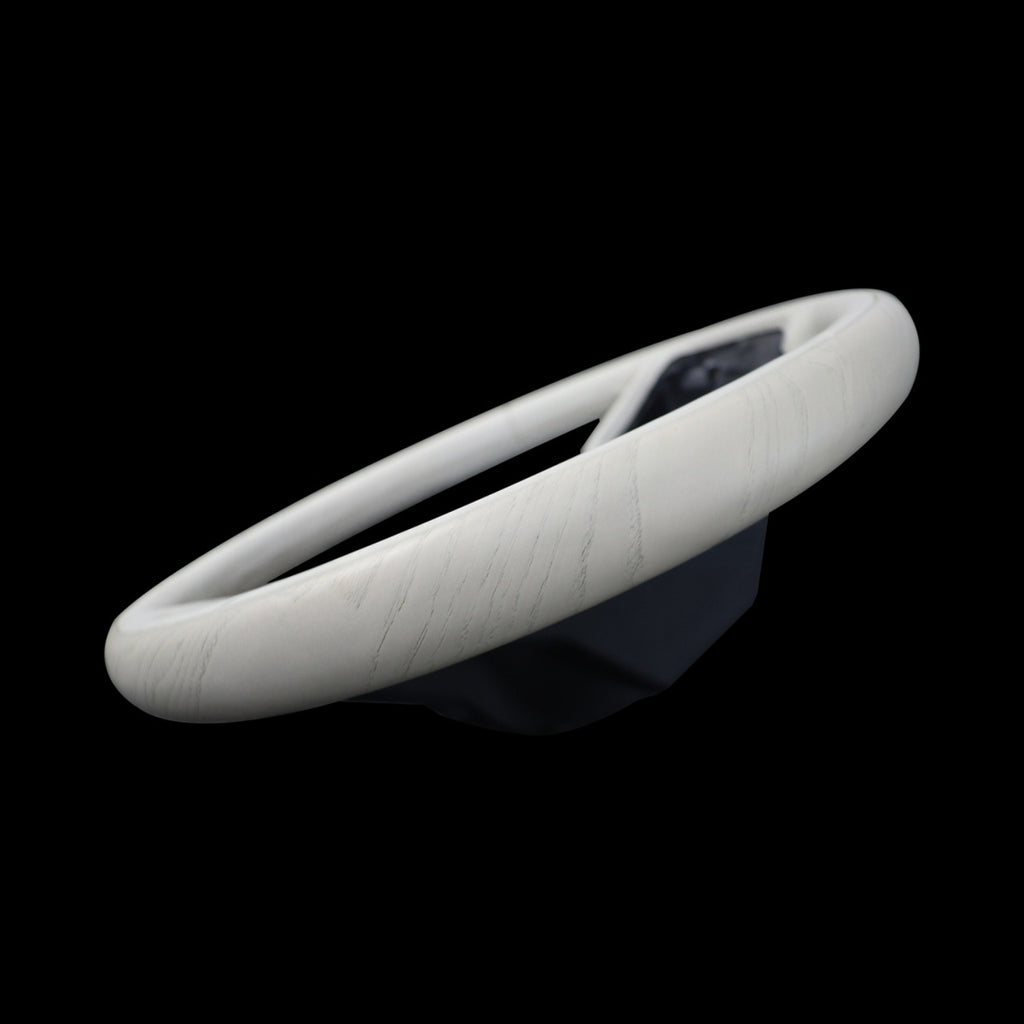 TITANSCHILD – Weißes Holzlenkrad Exklusiv für Range Rover - Nahaufnahme