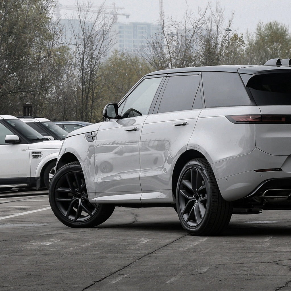 TITANSCHILD – Genovo Felgen ab 20 Zoll für Range Rover Sport - Detailansicht
