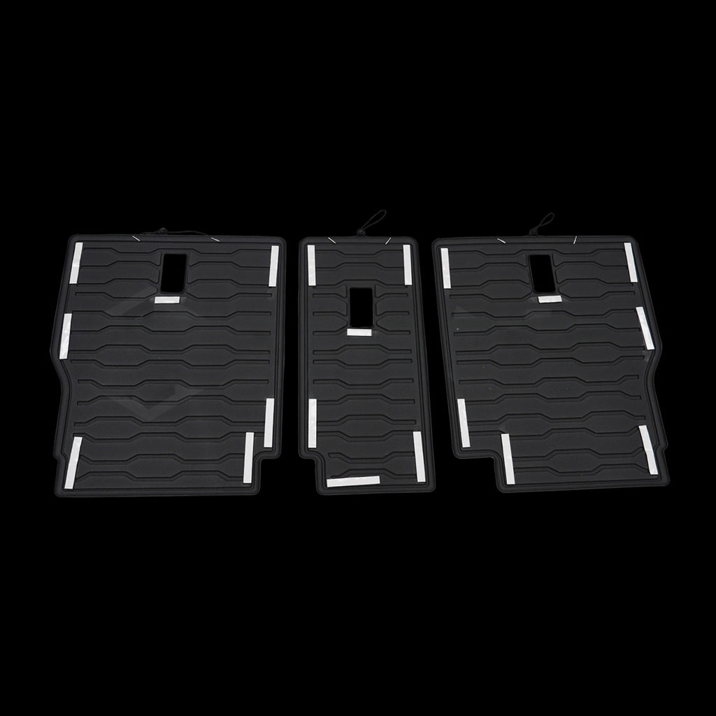 TITANSCHILD – Rücksitzmatte für Range Rover Sport - Montageansicht