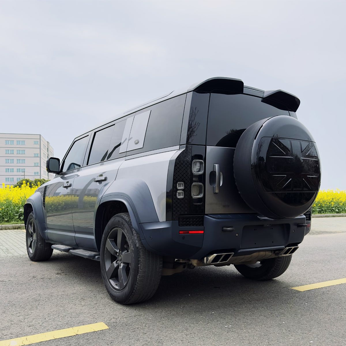 TITANSCHILD – Octa Body Kit für Defender 2025 (L663) - Weitere Ansicht